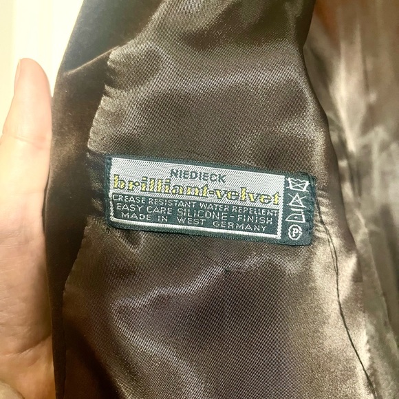 Chocolate Brown Velvet Blazer - Picture 4 of 8